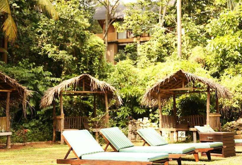 호텔 Jungle Village