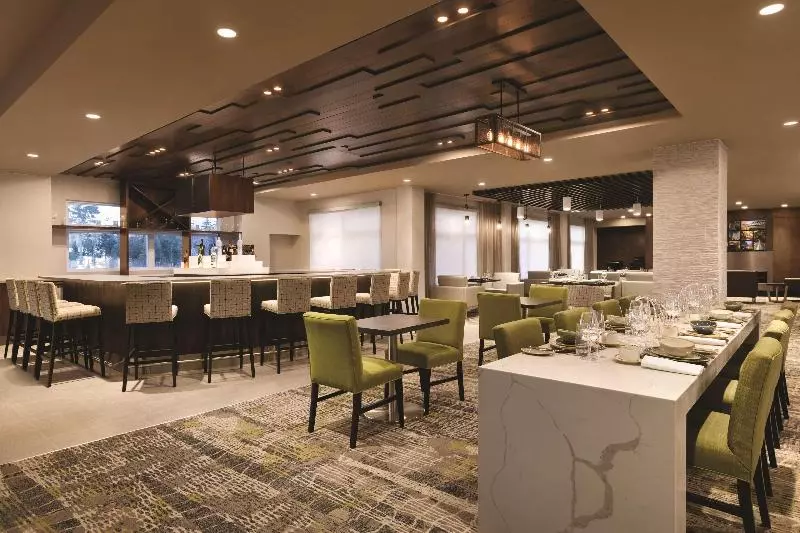 Radisson Kingswood Hotel & Suites, Fredericton