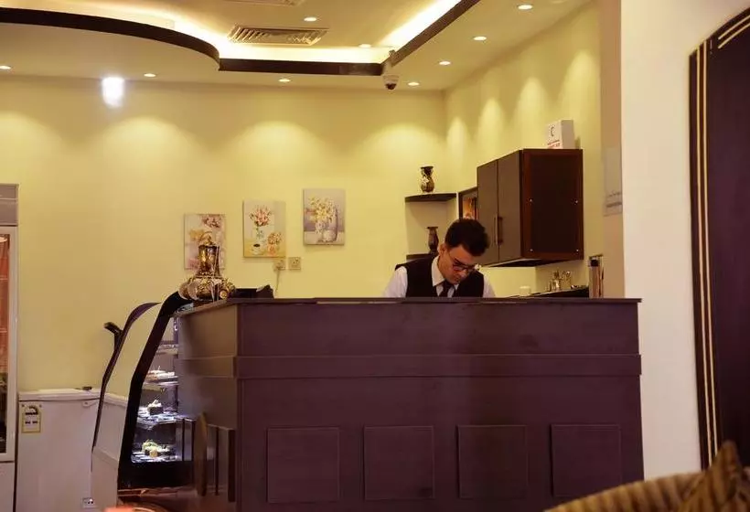 ホテル Address Sharurah