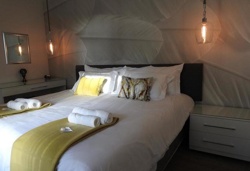 Hotel The Featherbed   Oudtshoorn