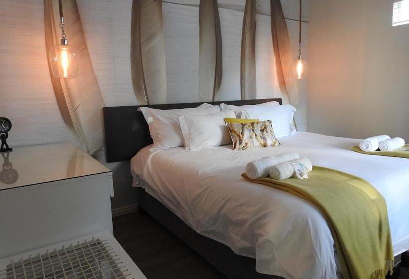 Hotel The Featherbed   Oudtshoorn