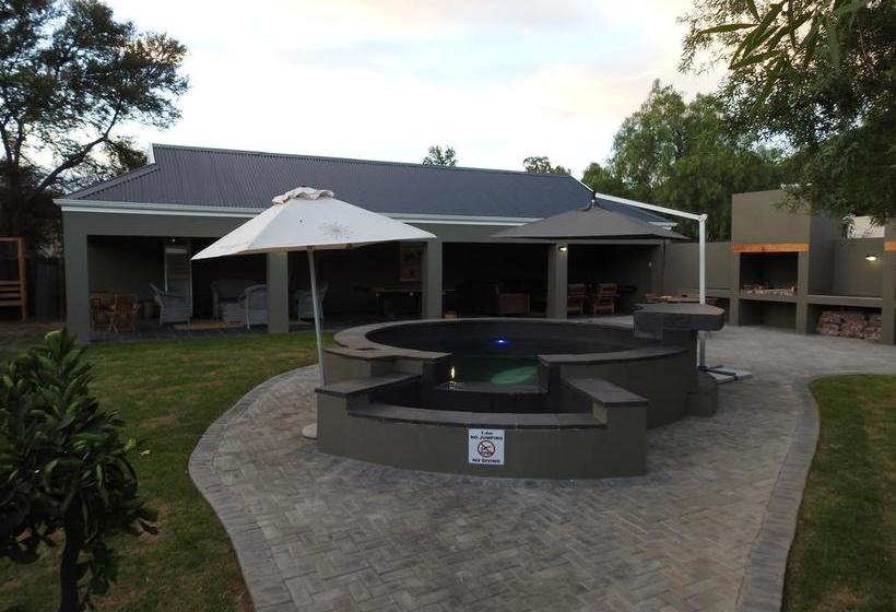 Hotel The Featherbed   Oudtshoorn