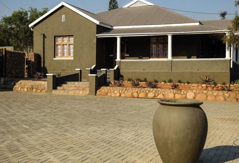 Hotel The Featherbed   Oudtshoorn