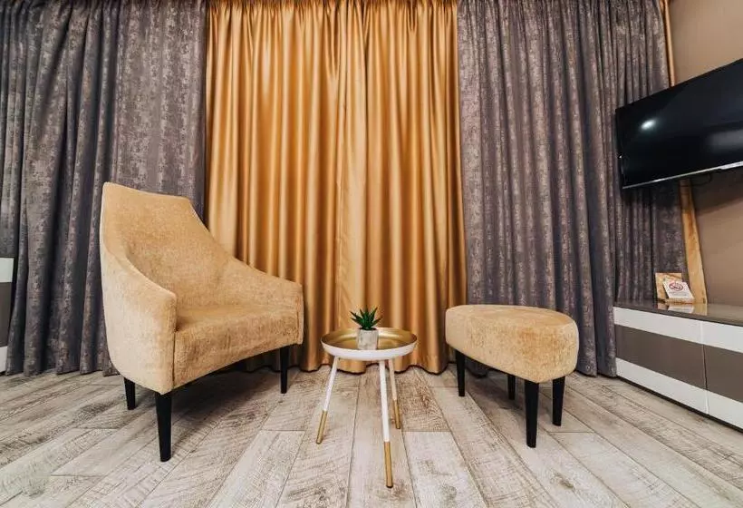 Urbanista Hotel & Bar