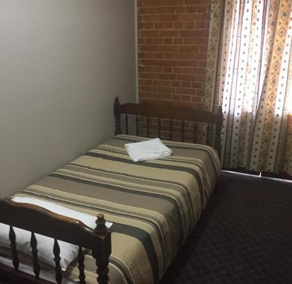 Heritage Hotel Rockhampton
