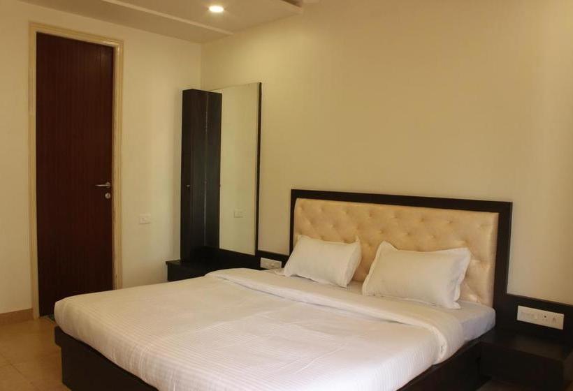 호텔 Oyo 9714 Home Pool View 1 Bhk Siolim