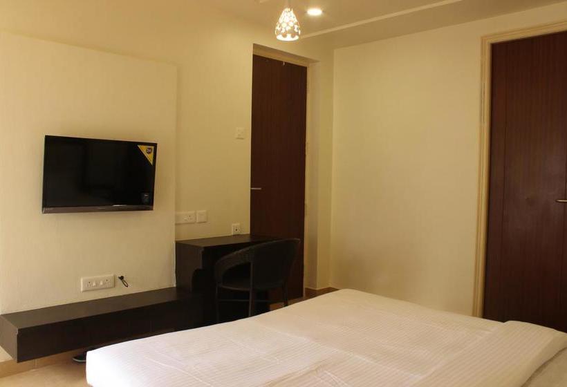 호텔 Oyo 9714 Home Pool View 1 Bhk Siolim