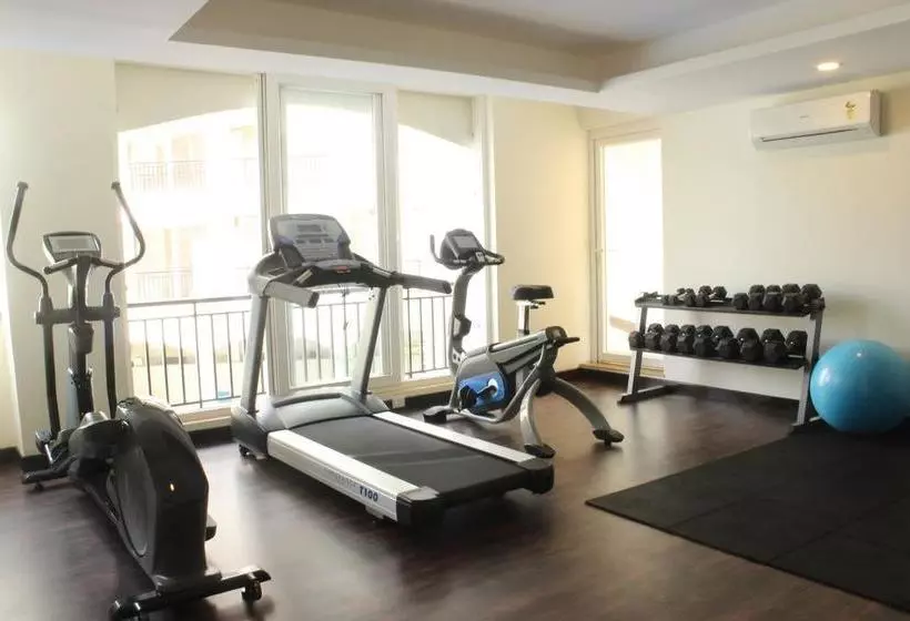 ホテル Oyo 9714 Home Pool View 1 Bhk Siolim