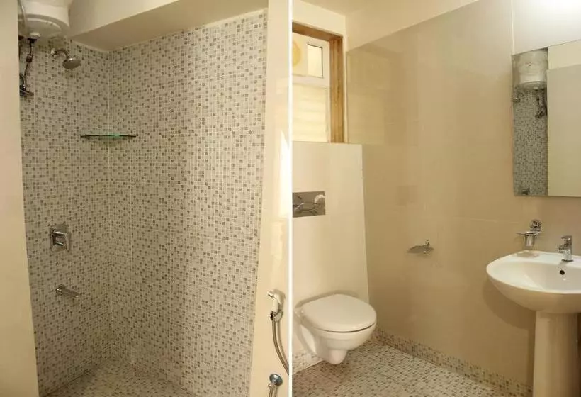 ホテル Oyo 9714 Home Pool View 1 Bhk Siolim