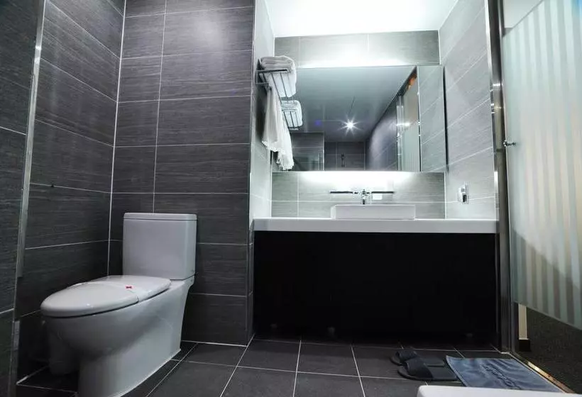 هتل Yongin Central Coop