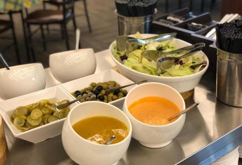 Hotel Yongin Central Coop