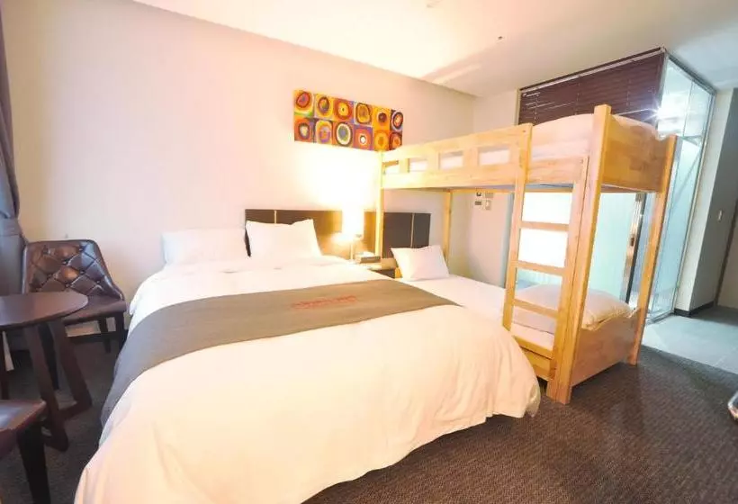 هتل Yongin Central Coop