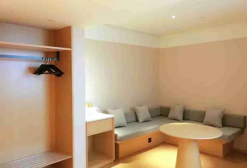 Ji Hotel Jining Jiningyu Road Guihe Plaza