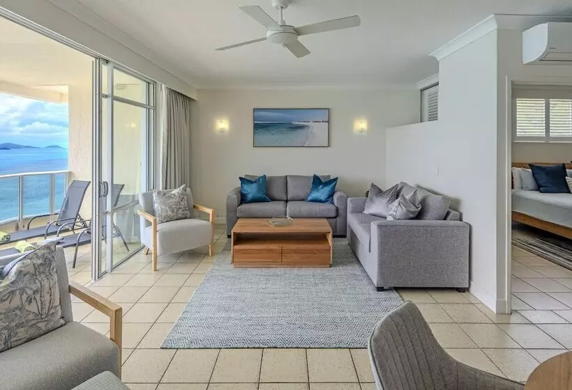 هتل Hamilton Island Vacation Rentals