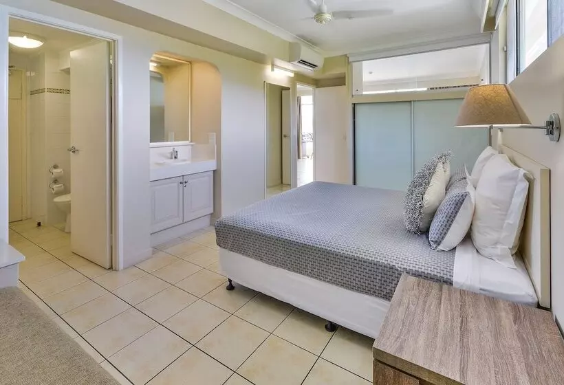 هتل Hamilton Island Vacation Rentals
