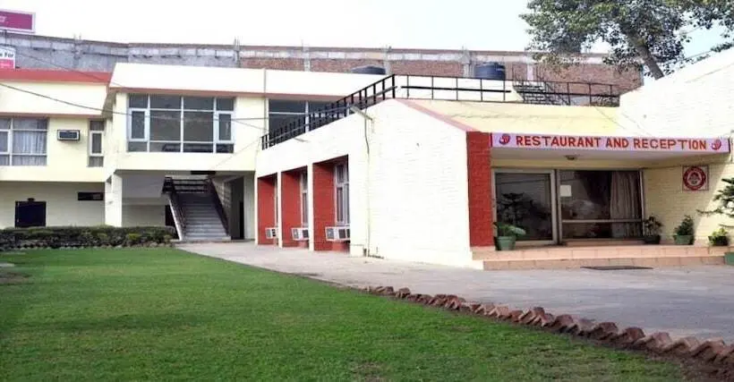 ホテル Bulbul Tourist Complex Jind