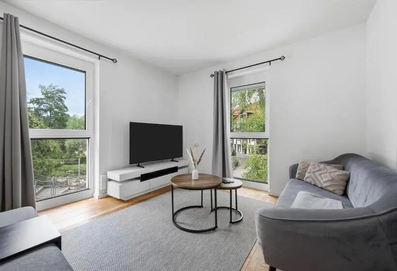 Kc Hostings Prestige Apartments