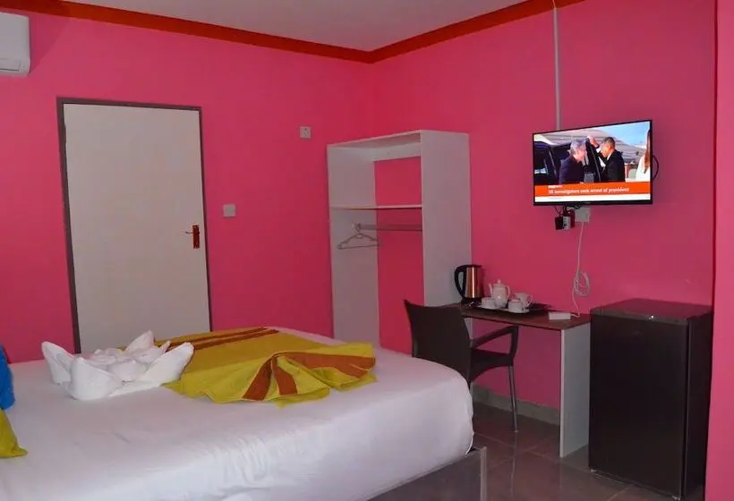 پانسیون Chobe Kulotu Guest House