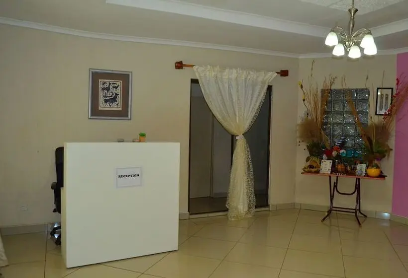 پانسیون Chobe Kulotu Guest House