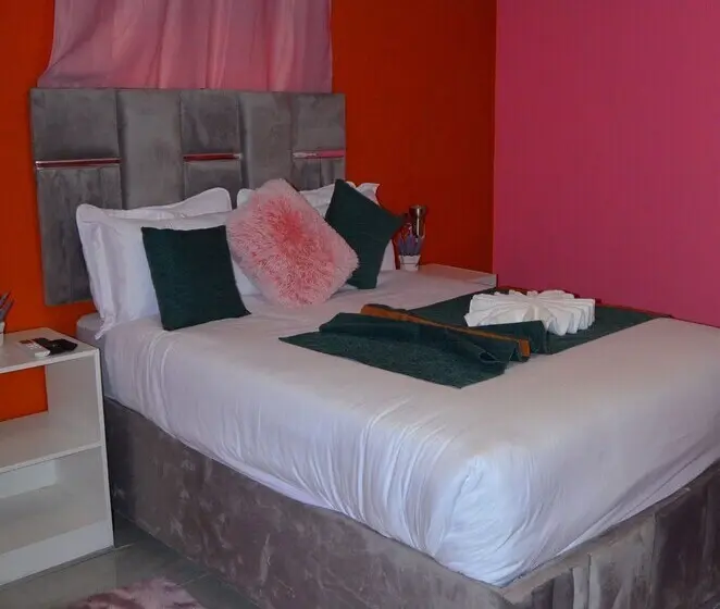 پانسیون Chobe Kulotu Guest House