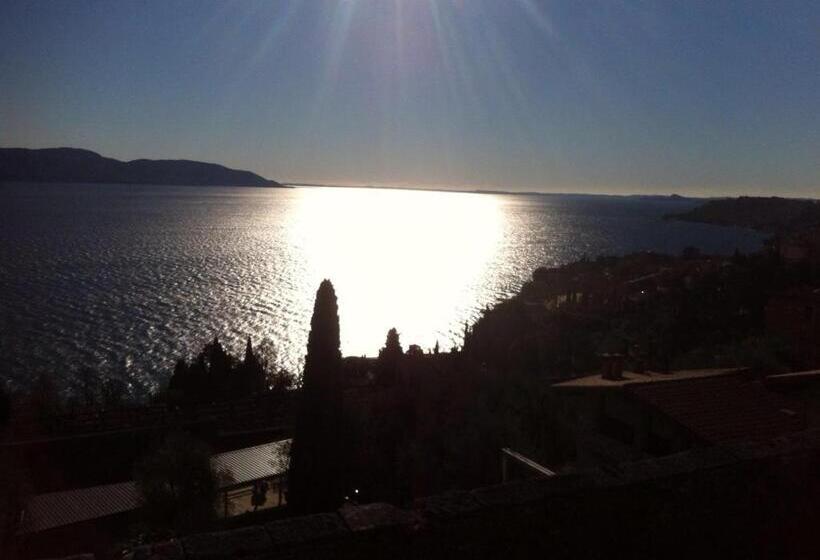 ベッドアンドブレックファースト Il Sogno Sul Lago