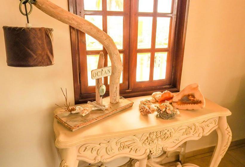 تختخواب و صبحانه Landhuis Belnem Bonaire