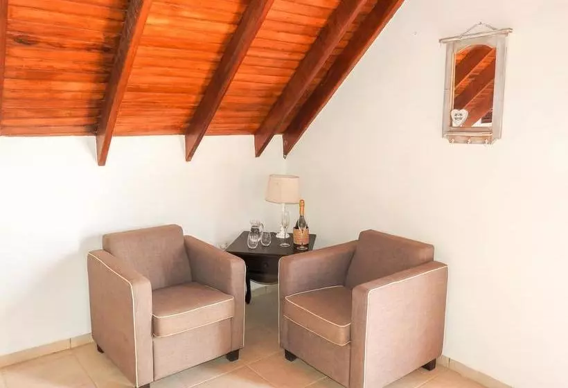 تختخواب و صبحانه Landhuis Belnem Bonaire