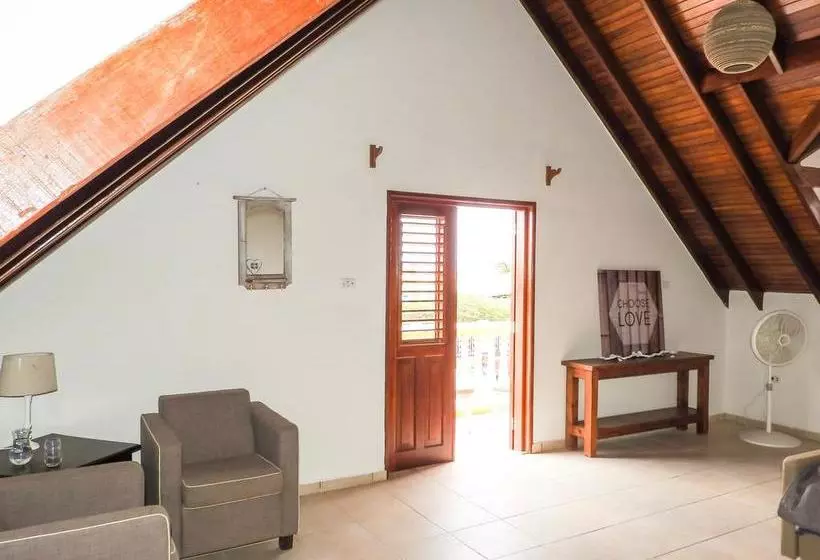 تختخواب و صبحانه Landhuis Belnem Bonaire