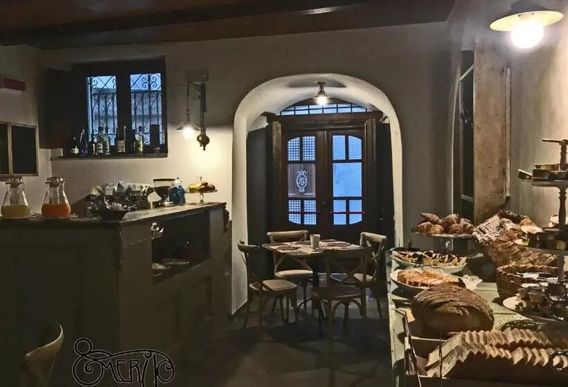 Hotelli Albergo Meruo