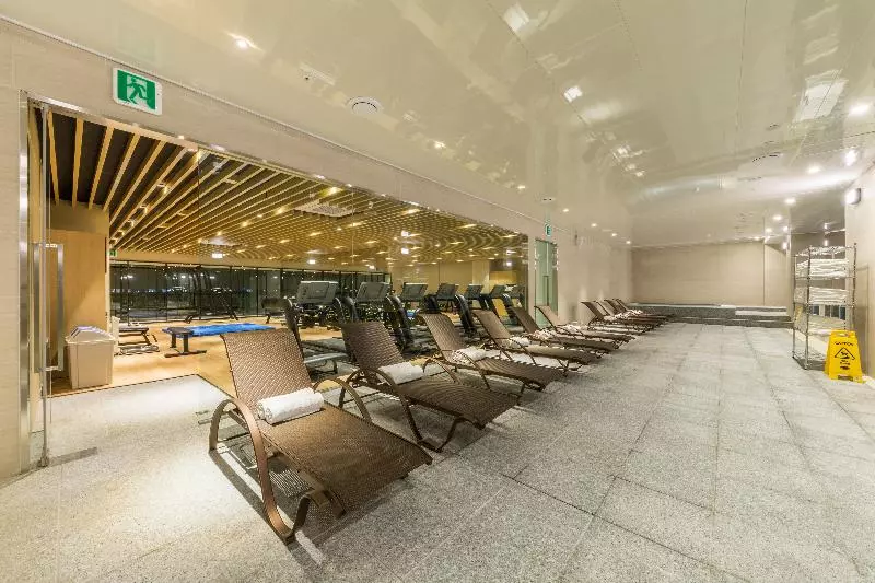 Days Hotel & Suites By Wyndham Incheon Airport
