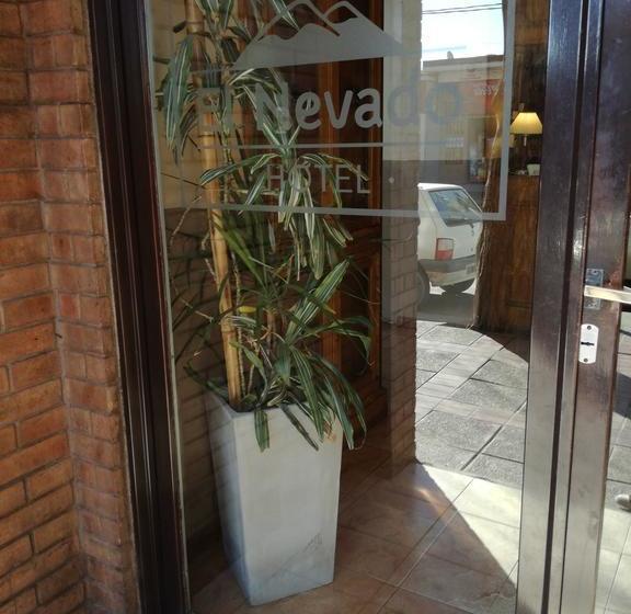 בית מלון כפרי El Nevado