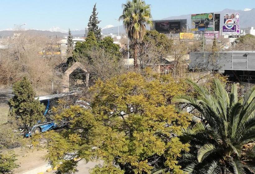 בית מלון כפרי El Nevado