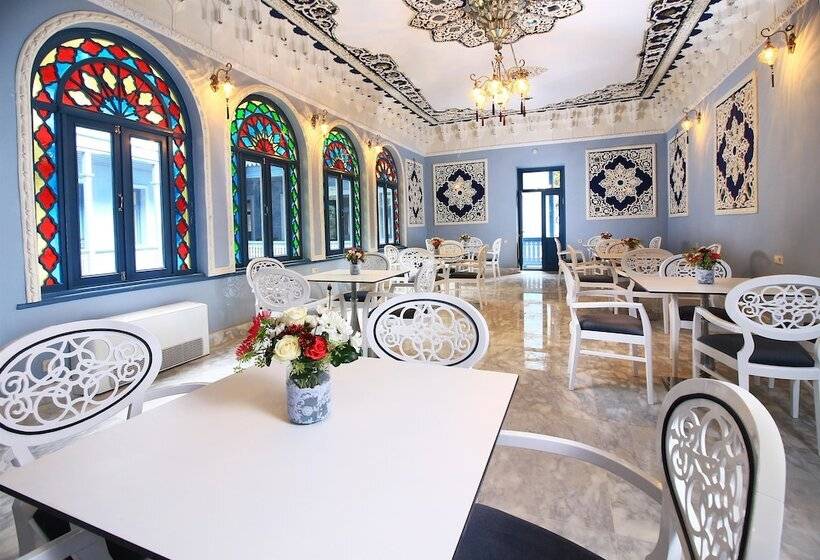 فندق Golden Tulip Borjomi