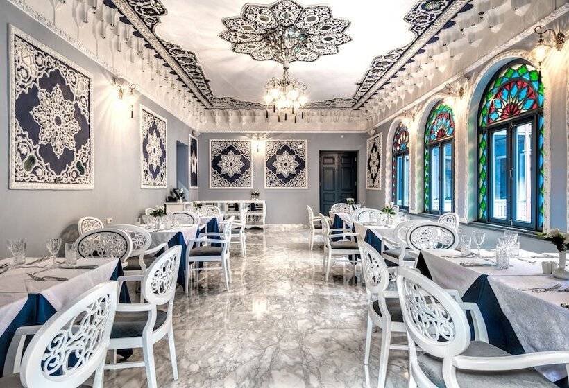 فندق Golden Tulip Borjomi