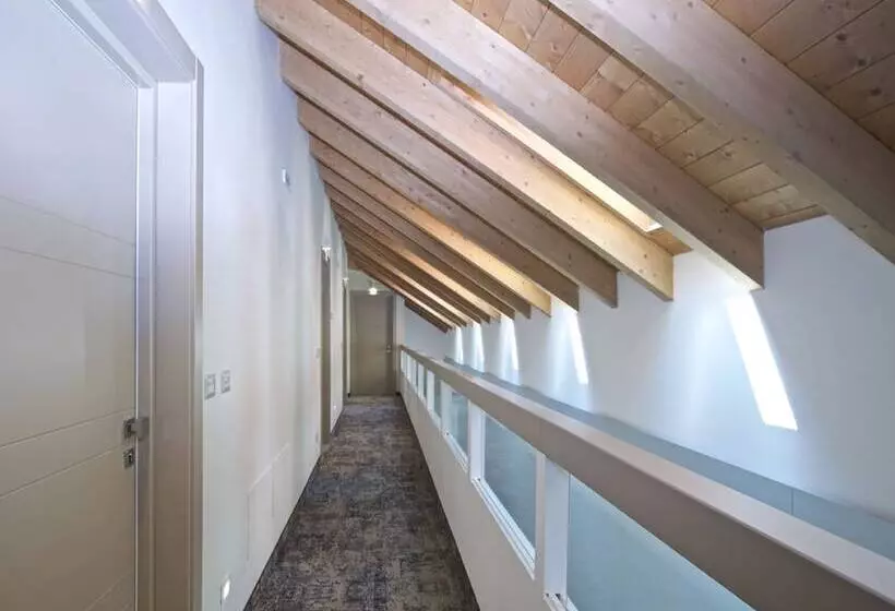 Hotelli Lifestyle Room Binario Zero