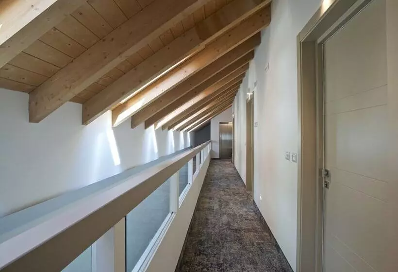 Hotelli Lifestyle Room Binario Zero