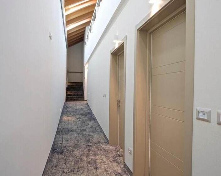 호텔 Lifestyle Room Binario Zero