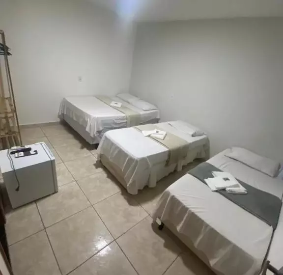 ホテル Pousada Flor De Brasília