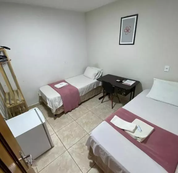 ホテル Pousada Flor De Brasília