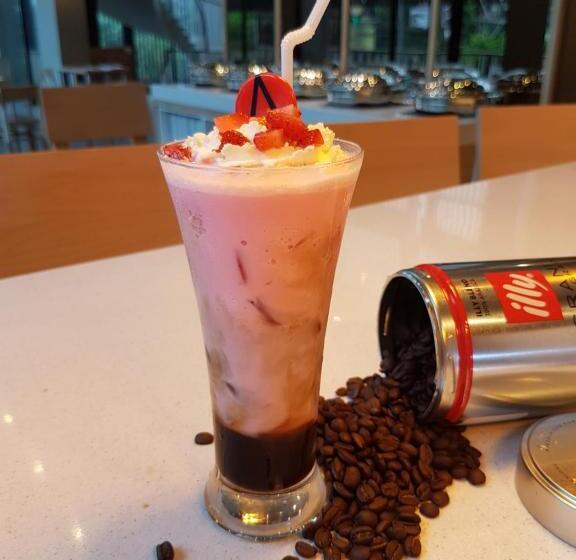 Up Peak Hotel Simpang Lima Semarang Formerly Ha Ka Simpanglima Hotel Semarang