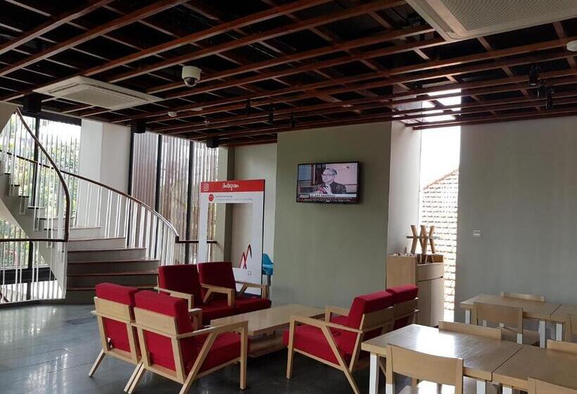 Up Peak Hotel Simpang Lima Semarang Formerly Ha Ka Simpanglima Hotel Semarang