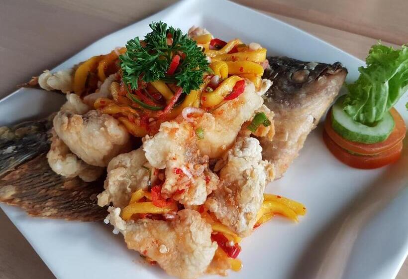 Up Peak Hotel Simpang Lima Semarang Formerly Ha Ka Simpanglima Hotel Semarang