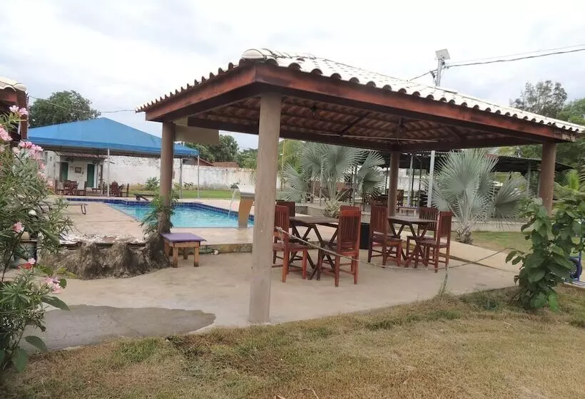 Hotelli E Restaurante Tocantins Aventura
