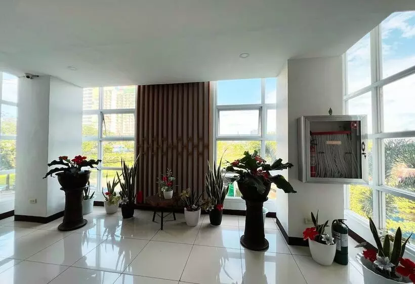 Hotelli Guadalupe Inn Iloilo