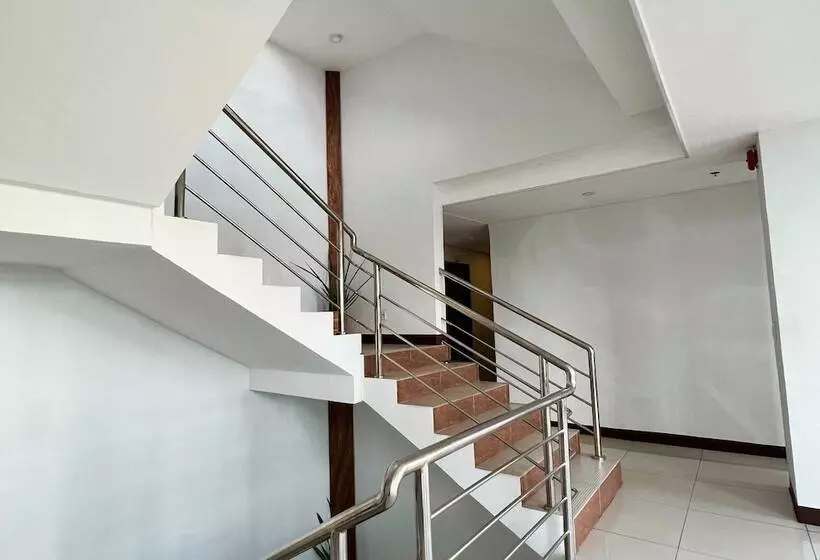 Hotelli Guadalupe Inn Iloilo