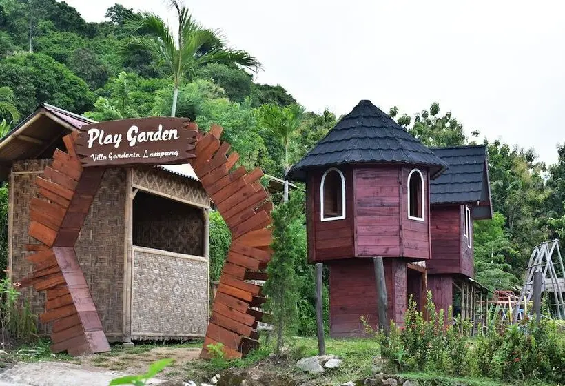 هتل Oyo 2779 Villa Gardenia Syariah