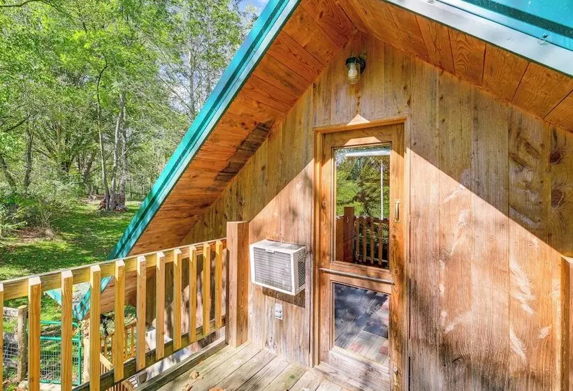 9 Mi To Creeper Trail: Woodsy Abingdon Cabin