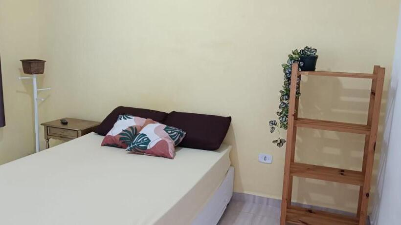 ユースホステル Tá Em Casa Peruíbe