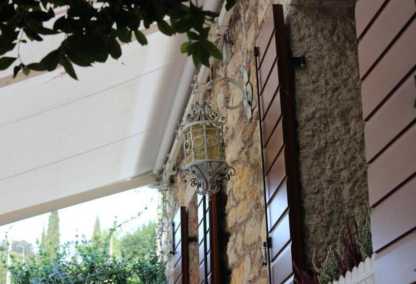 B&b   Relais De Charme La Caminella