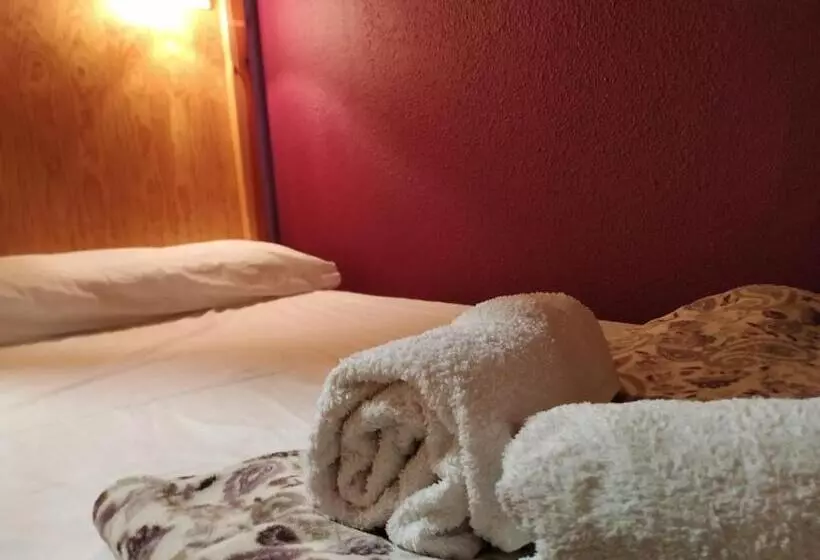 Aamiaismajoitus (B&B) Alojamientos Acá Y Allá